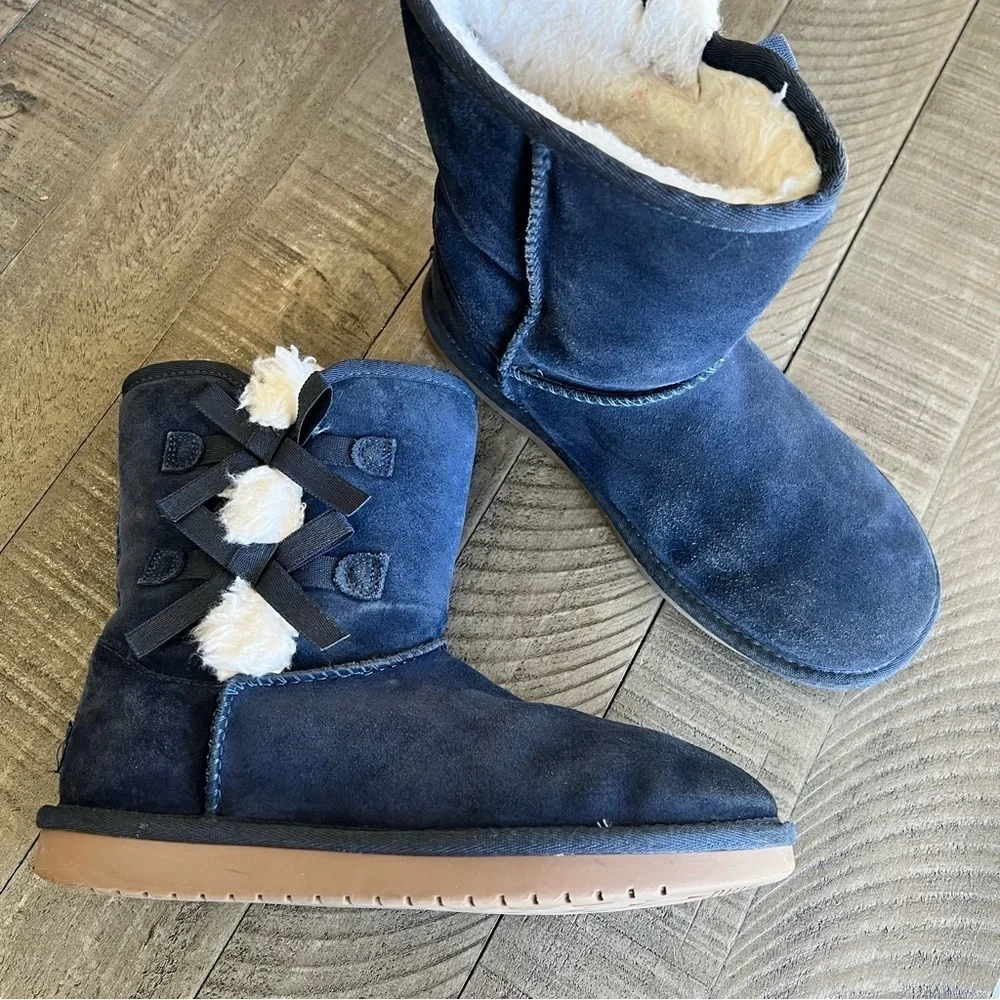 Koolaburra UGGS Victoria Short INSIGNIA BLUE Size‎ 5